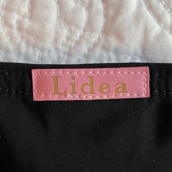 Lidea Black Bikini with Pink and Cream Trim - Picture 10 of 14